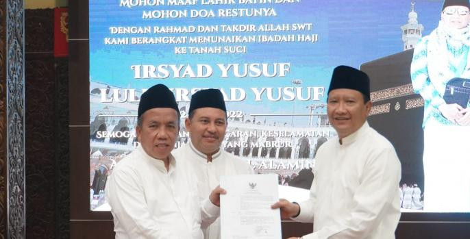 Tunaikan Ibadah Haji, Bupati Serahterimakan Tugas Pemerintahan Daerah Ke Wakil Bupati 