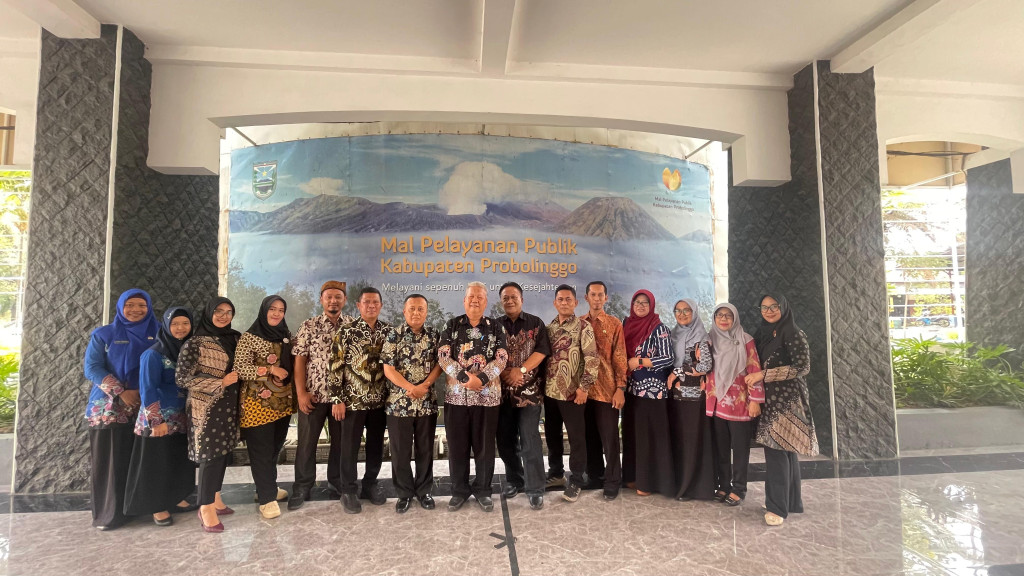 KUNJUNGAN STUDI TIRU DI DPMPTSP KAB. PROBOLINGGO