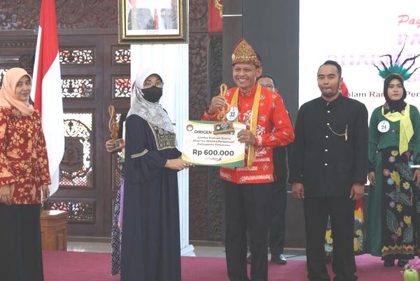 DPMPTSP Kabupaten Pasuruan Meraih Juara II Lomba Dirijen Terbaik 