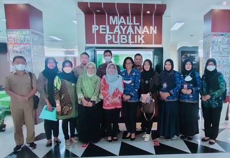 Studi Tiru Pelayanan Perizinan Dasar DPMPTSP Kabupaten Gresik
